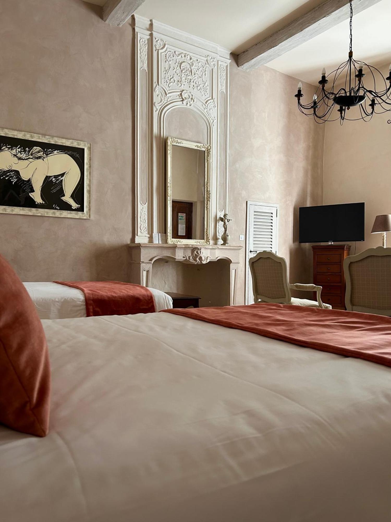 Hotel Du Musee Арл Екстериор снимка